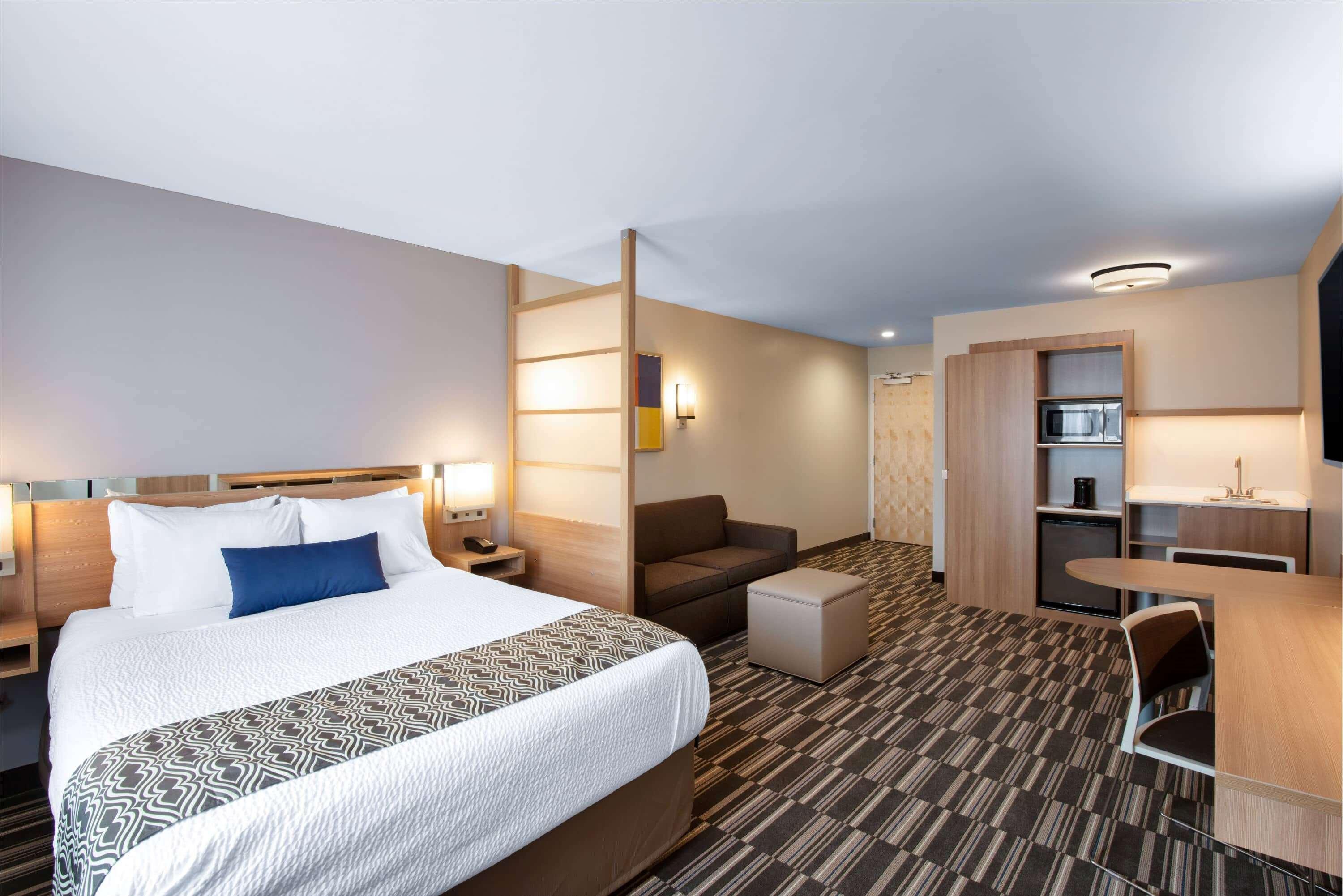 Microtel Inn & Suites By Wyndham Farmington Ngoại thất bức ảnh