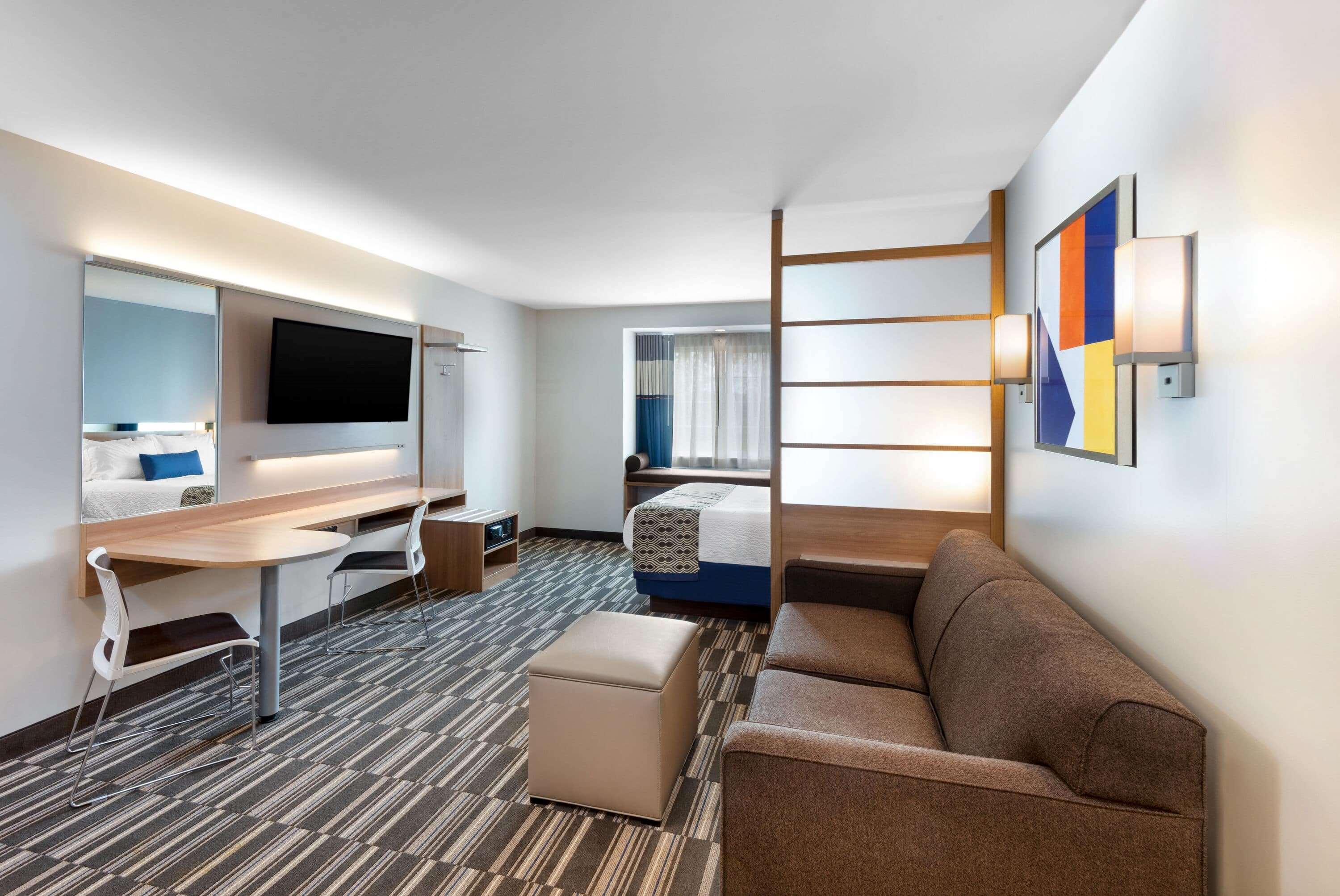 Microtel Inn & Suites By Wyndham Farmington Ngoại thất bức ảnh
